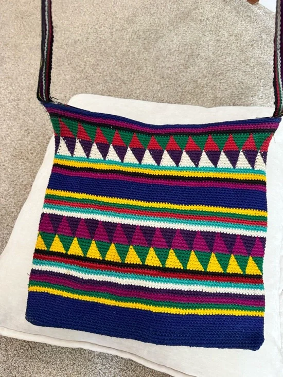 Vintage Guatemalan Handwoven Boho Bag - Vibrant Mayan Geometric Design - Picture 2 of 16